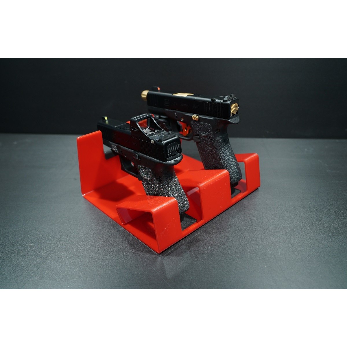 Gun Triangular Red Stand 2 Gun Stand